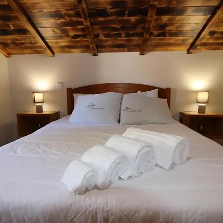 Holiday home Refugio Do Limoeiro